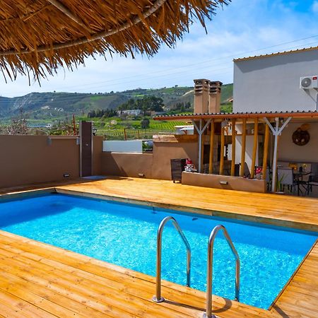 Countryhouse Villa With Pool & Private Parking 이라클리온 외부 사진