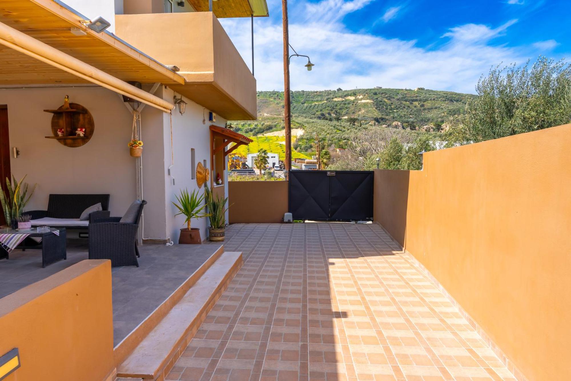 Countryhouse Villa With Pool & Private Parking 이라클리온 외부 사진